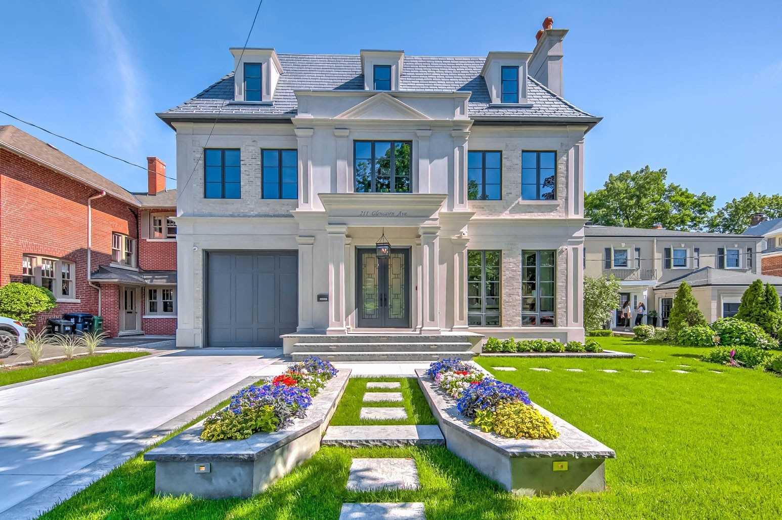 211 Glencairn Ave