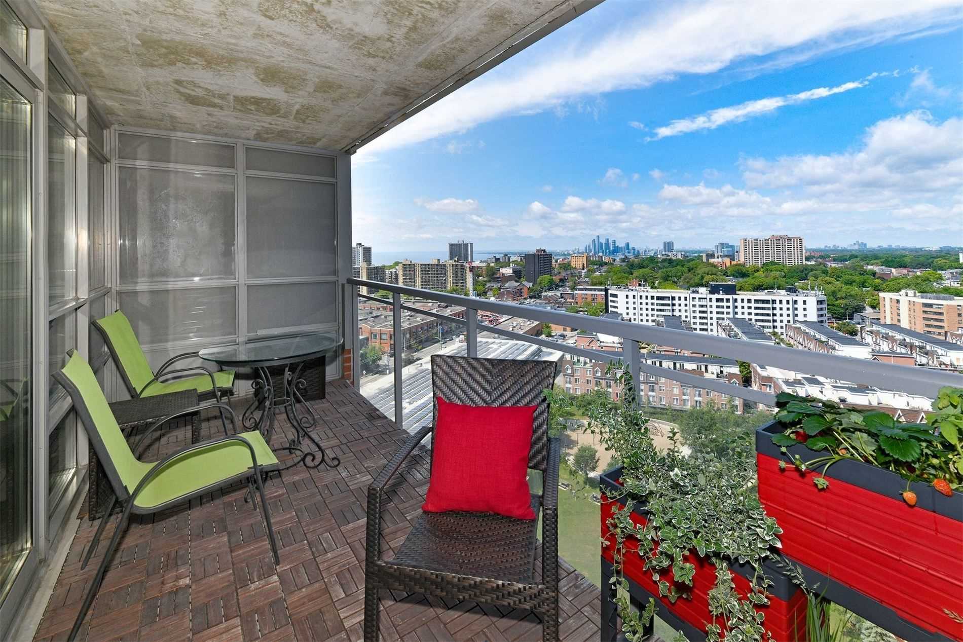 38 Joe Shuster Way, #1609