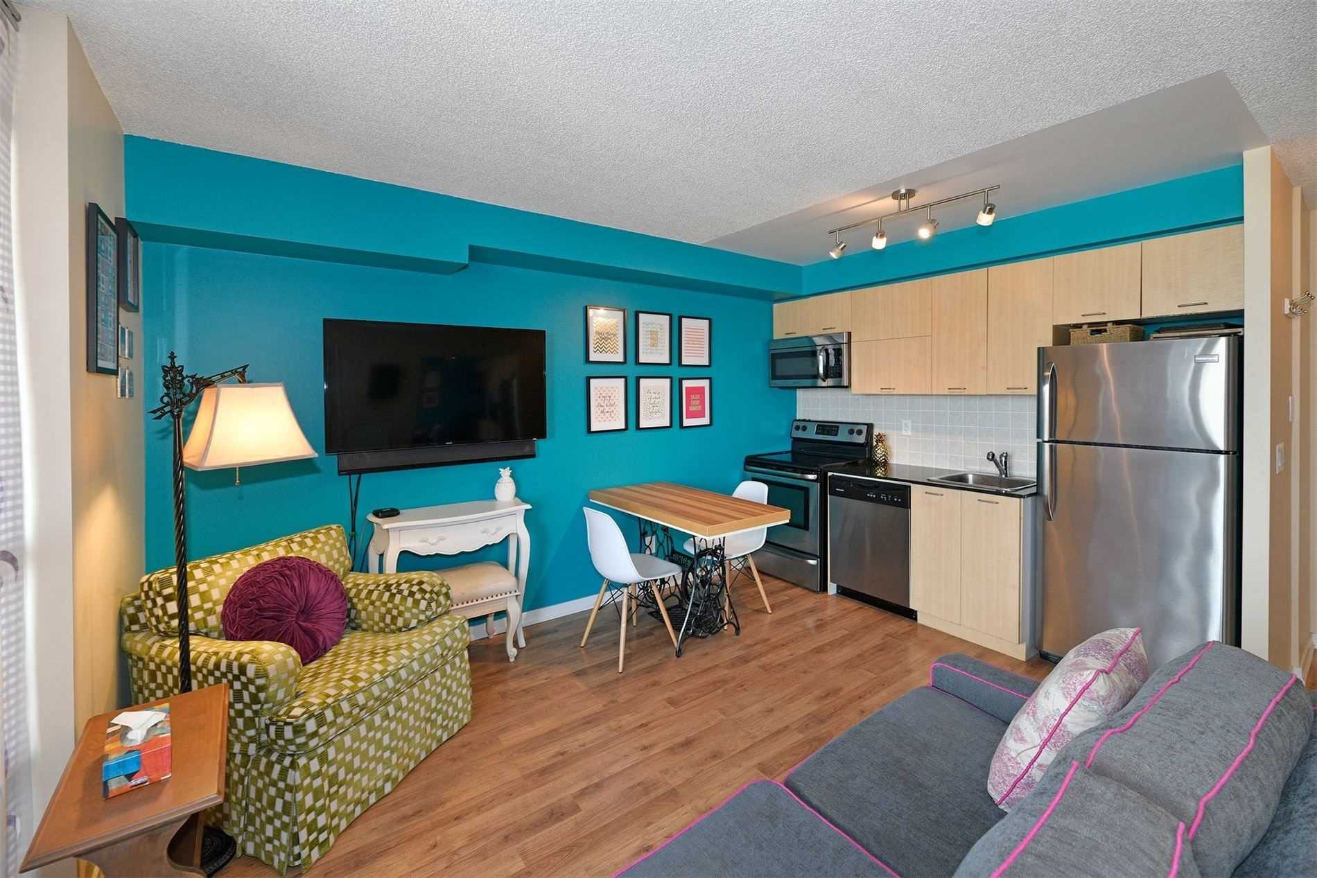 38 Joe Shuster Way, #1609