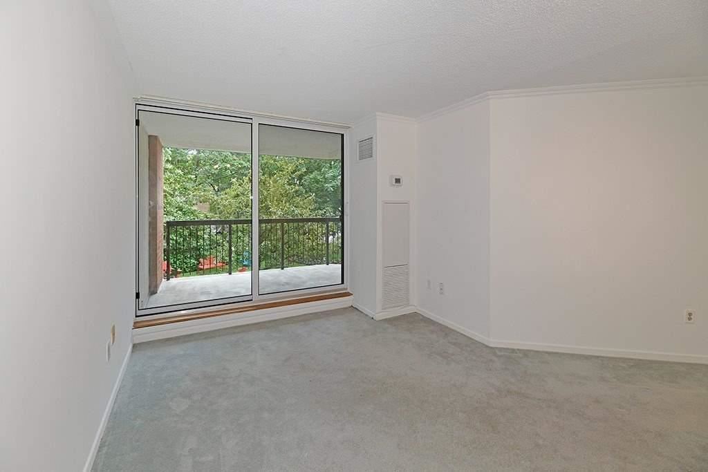77 Maitland Pl, #222