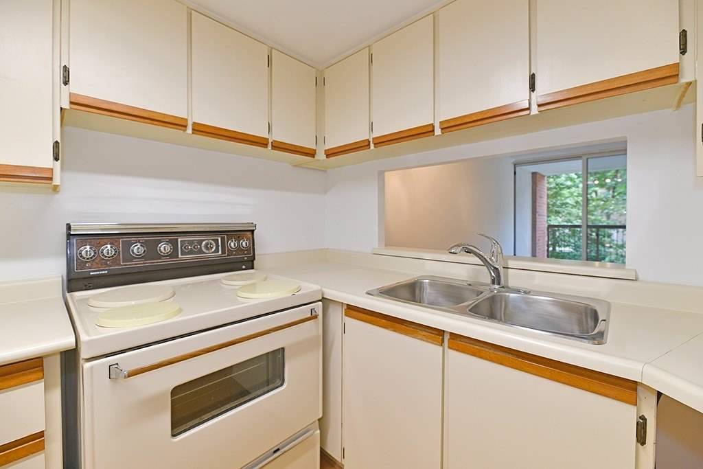 77 Maitland Pl, #222