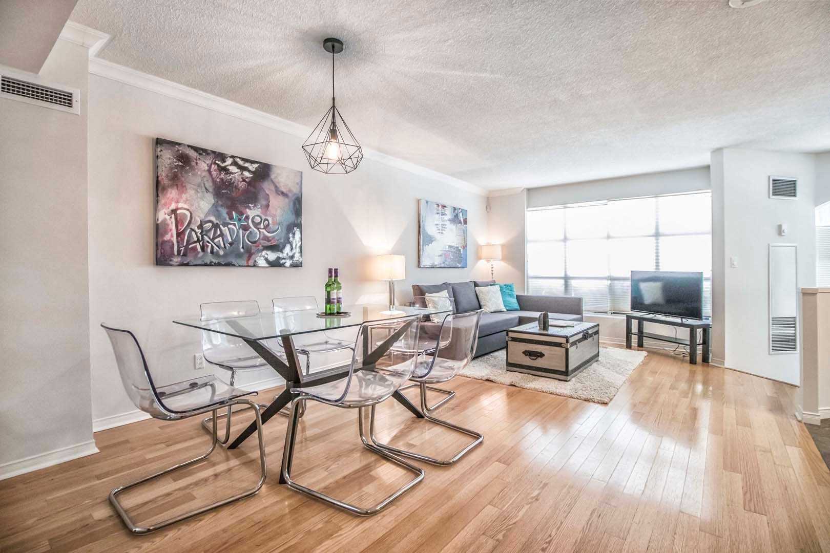 7 King St E, #Th8