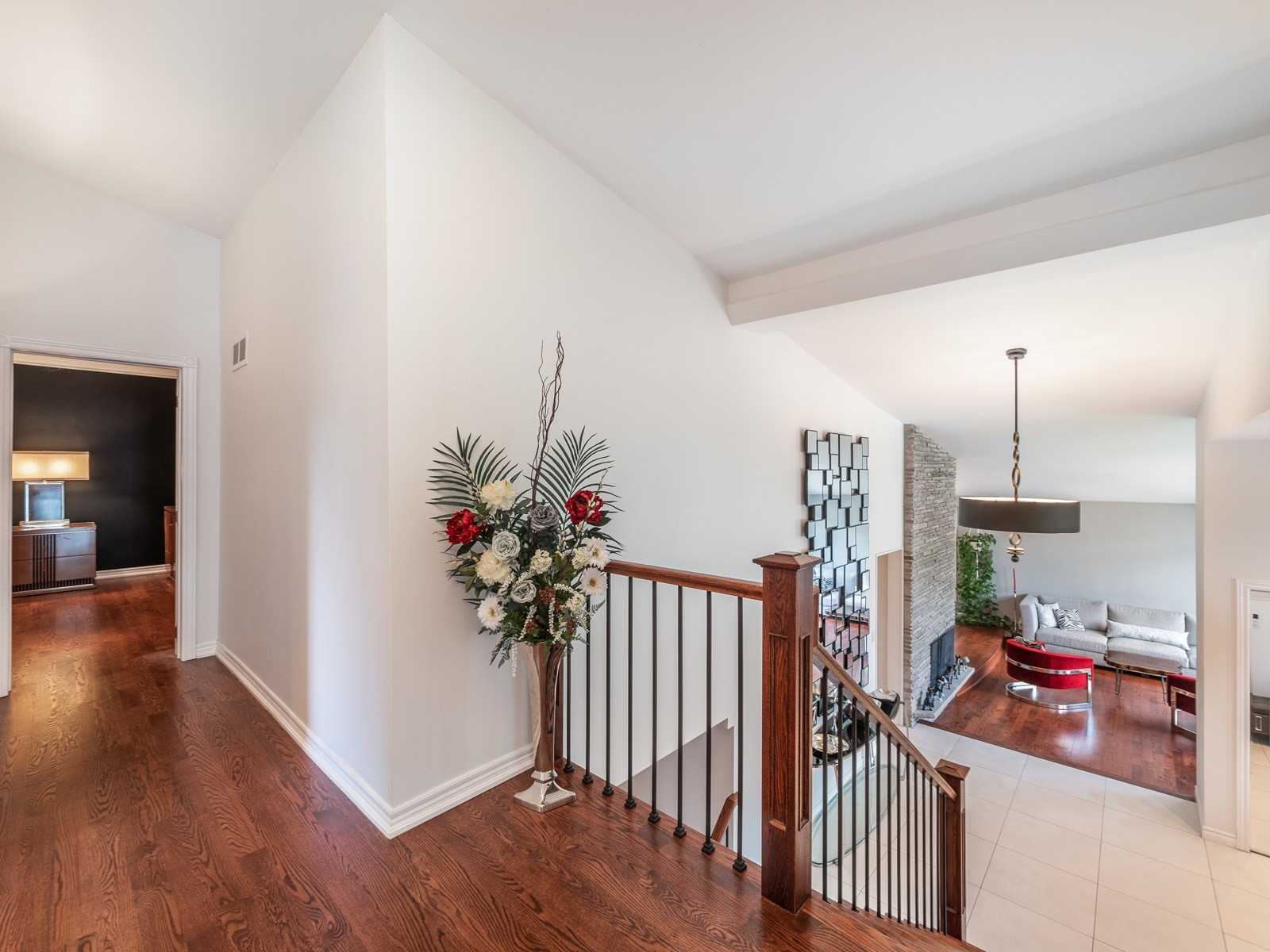51 Blue Forest Dr
