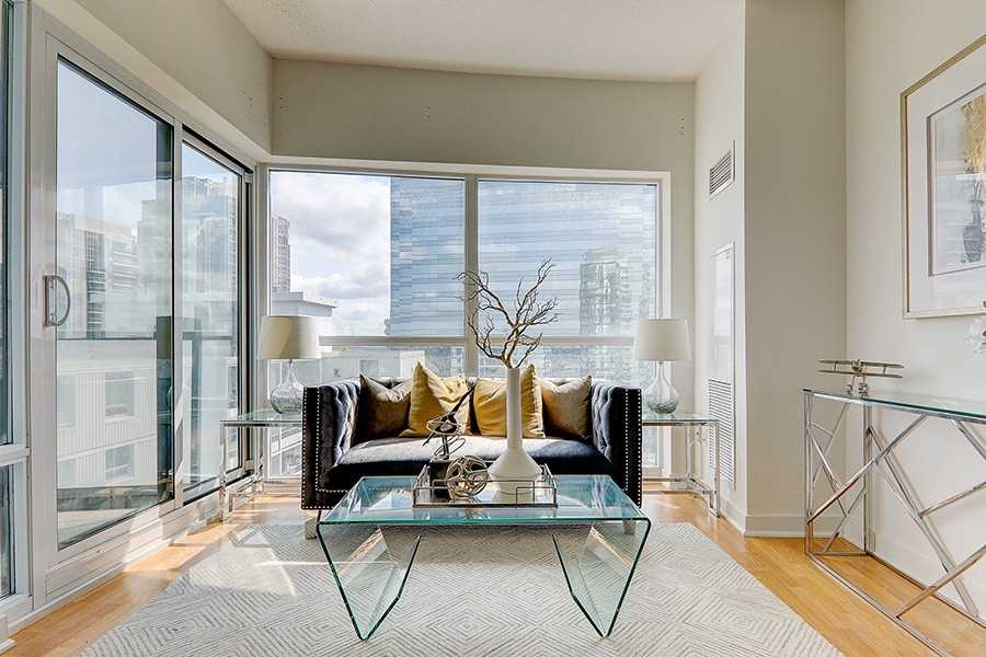 5740 Yonge St, #1207
