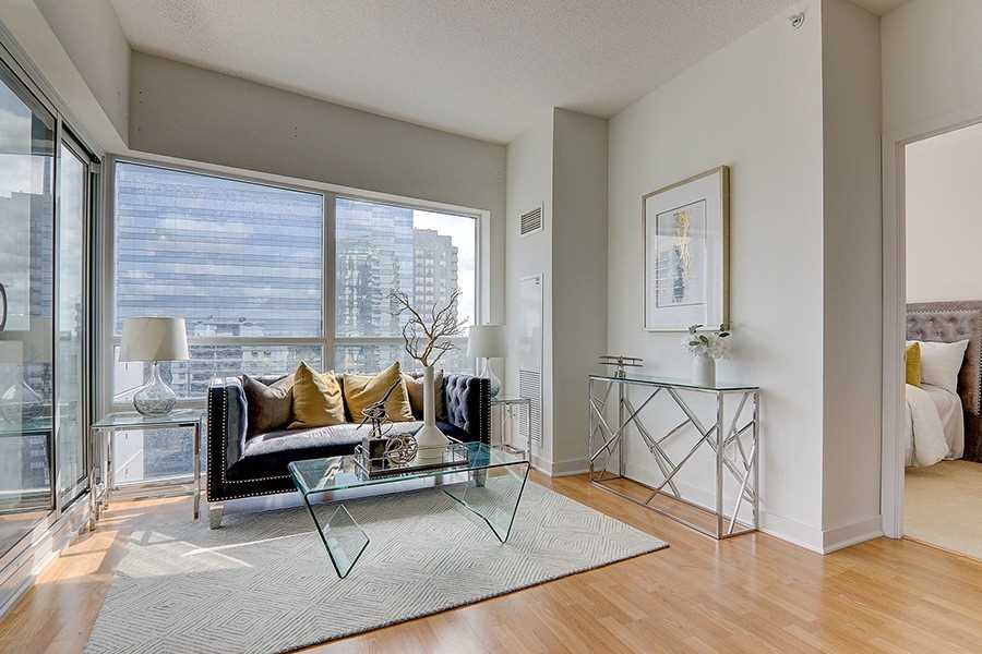 5740 Yonge St, #1207