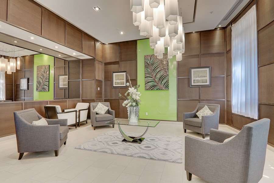 5740 Yonge St, #1207