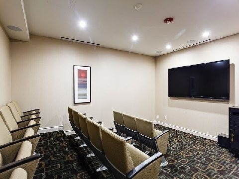 525 Wilson Ave, #653