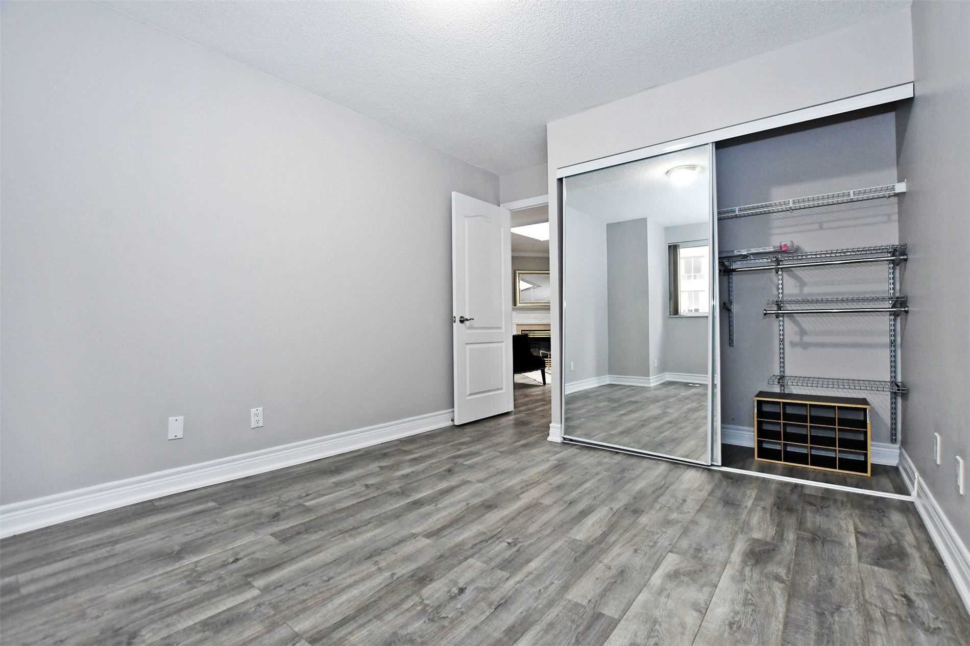 5418 Yonge St, #110
