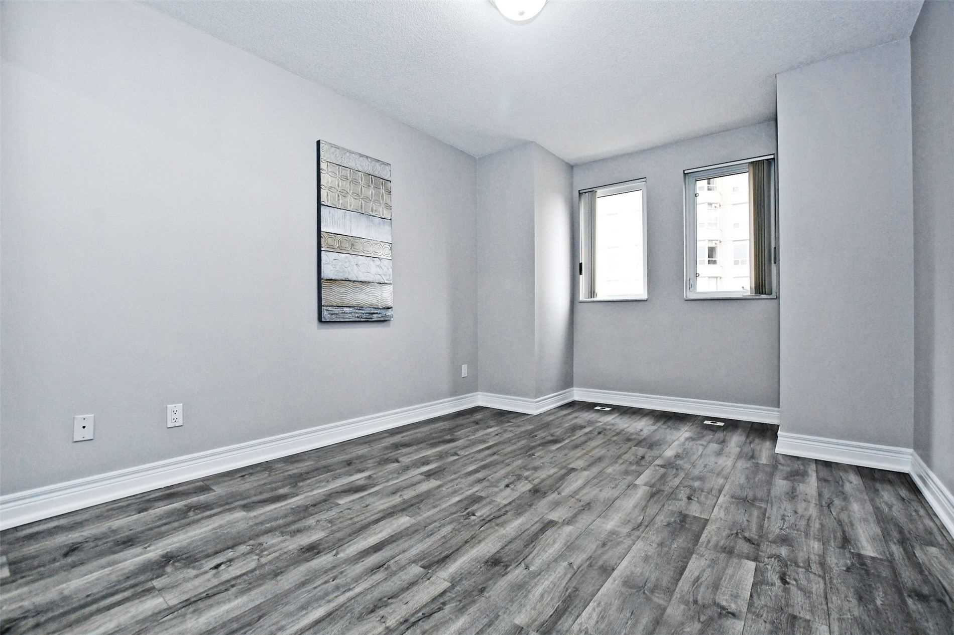 5418 Yonge St, #110