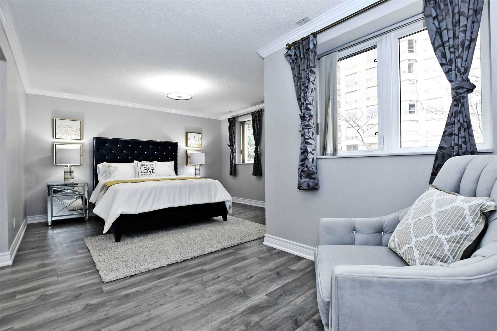 5418 Yonge St, #110