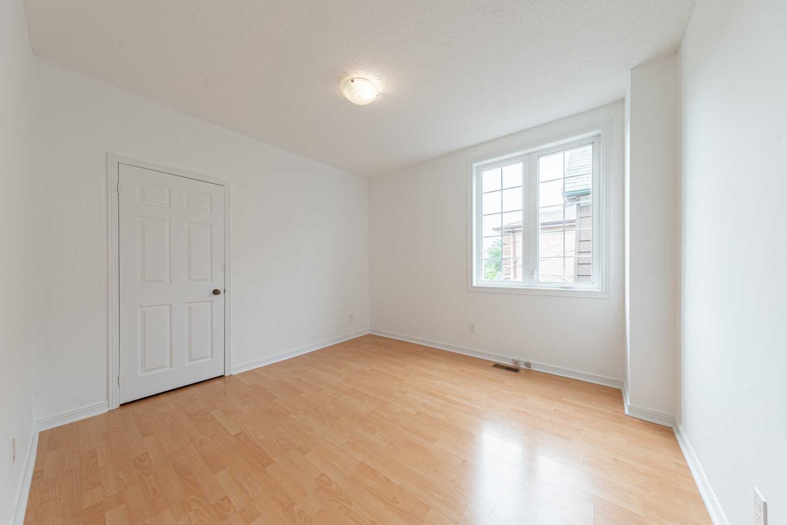 450 Roxton Rd
