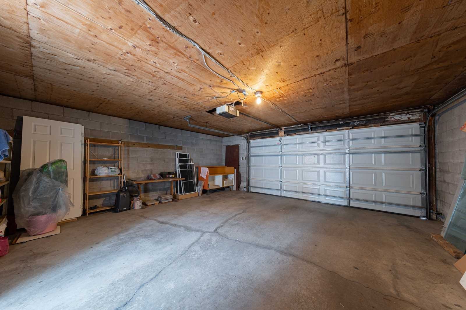 450 Roxton Rd