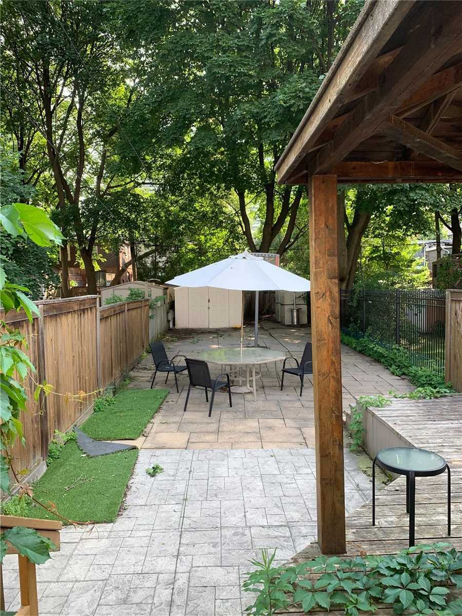 35 Edith Dr