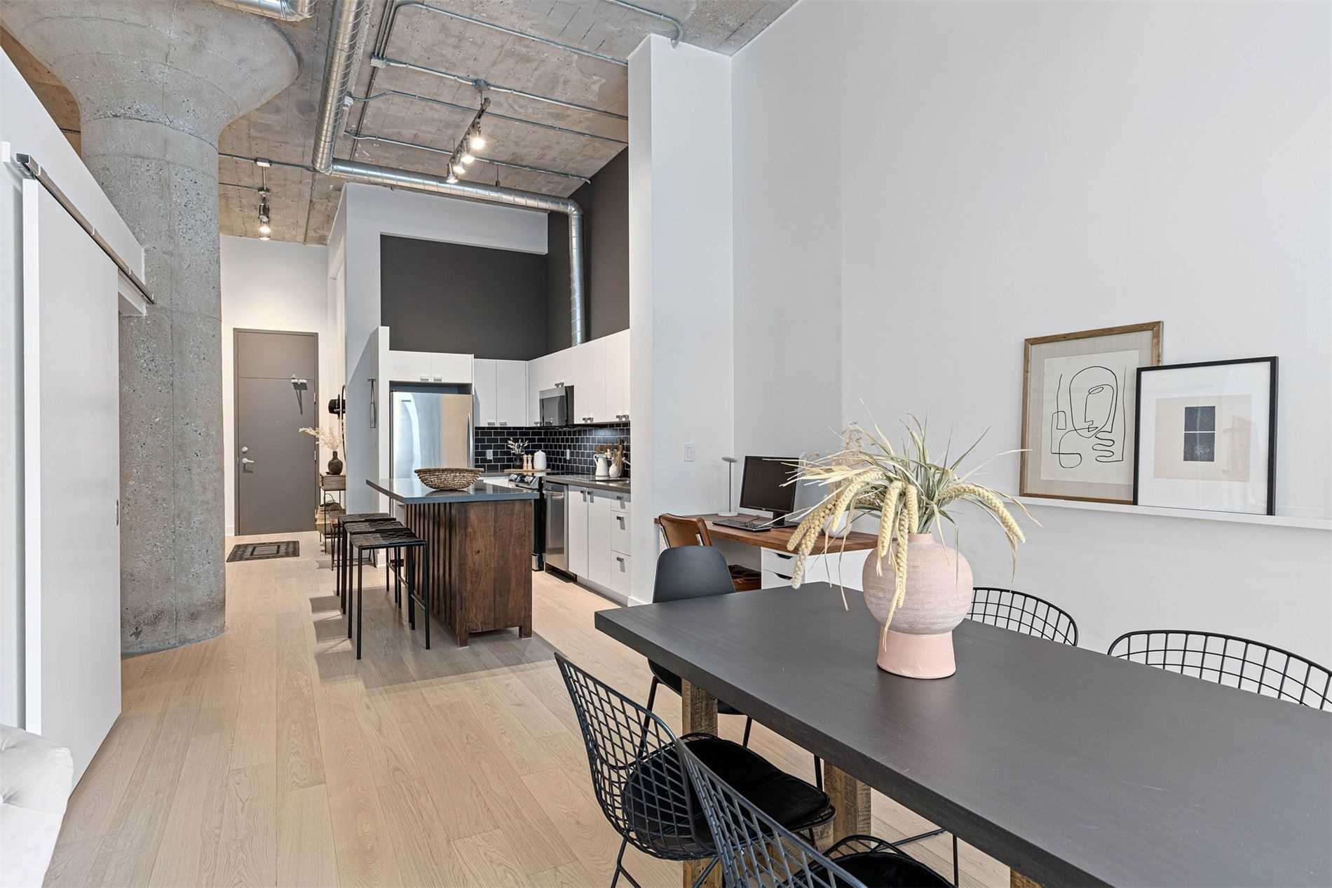 637 Lake Shore Blvd W, #227