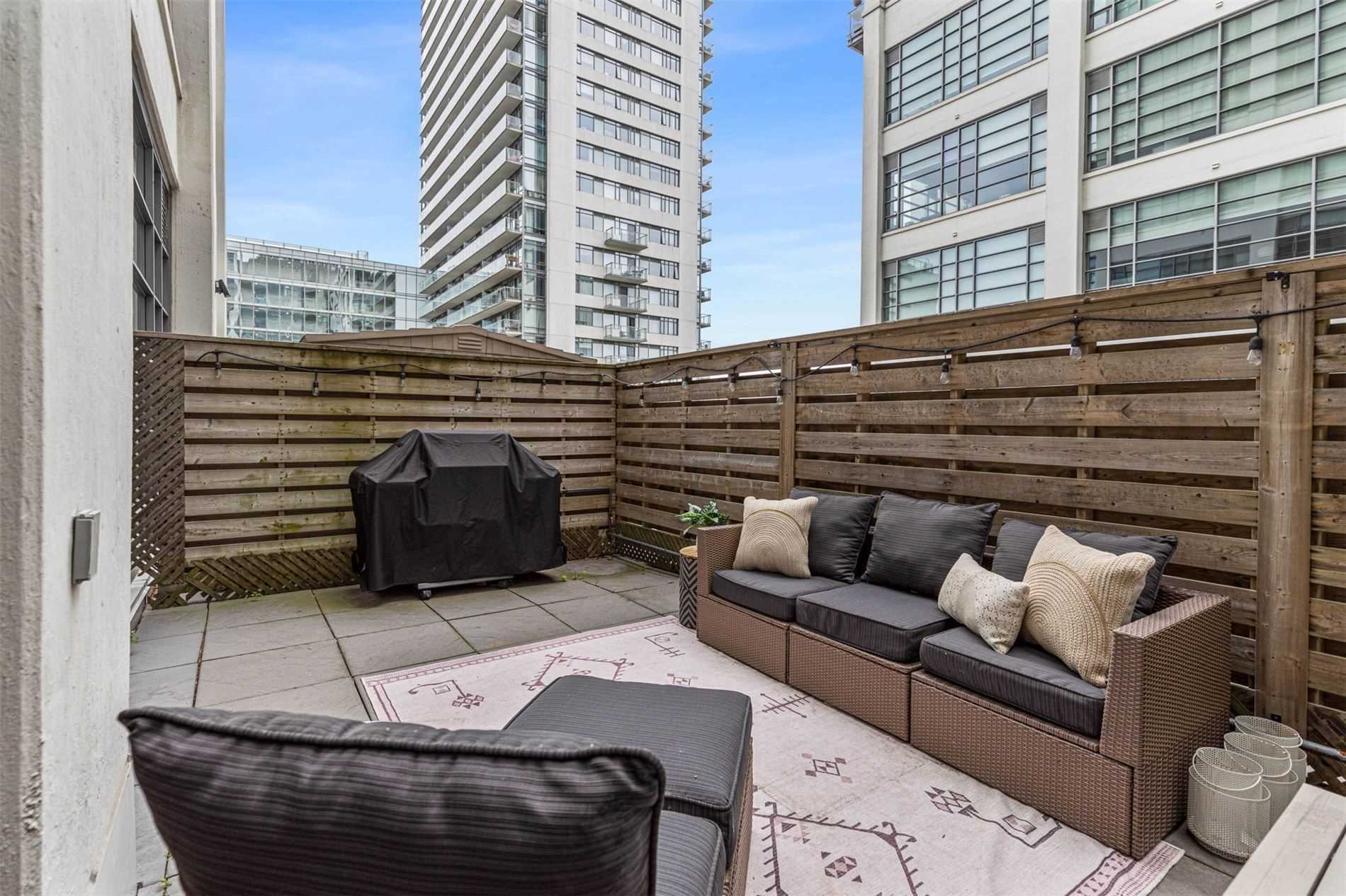 637 Lake Shore Blvd W, #227