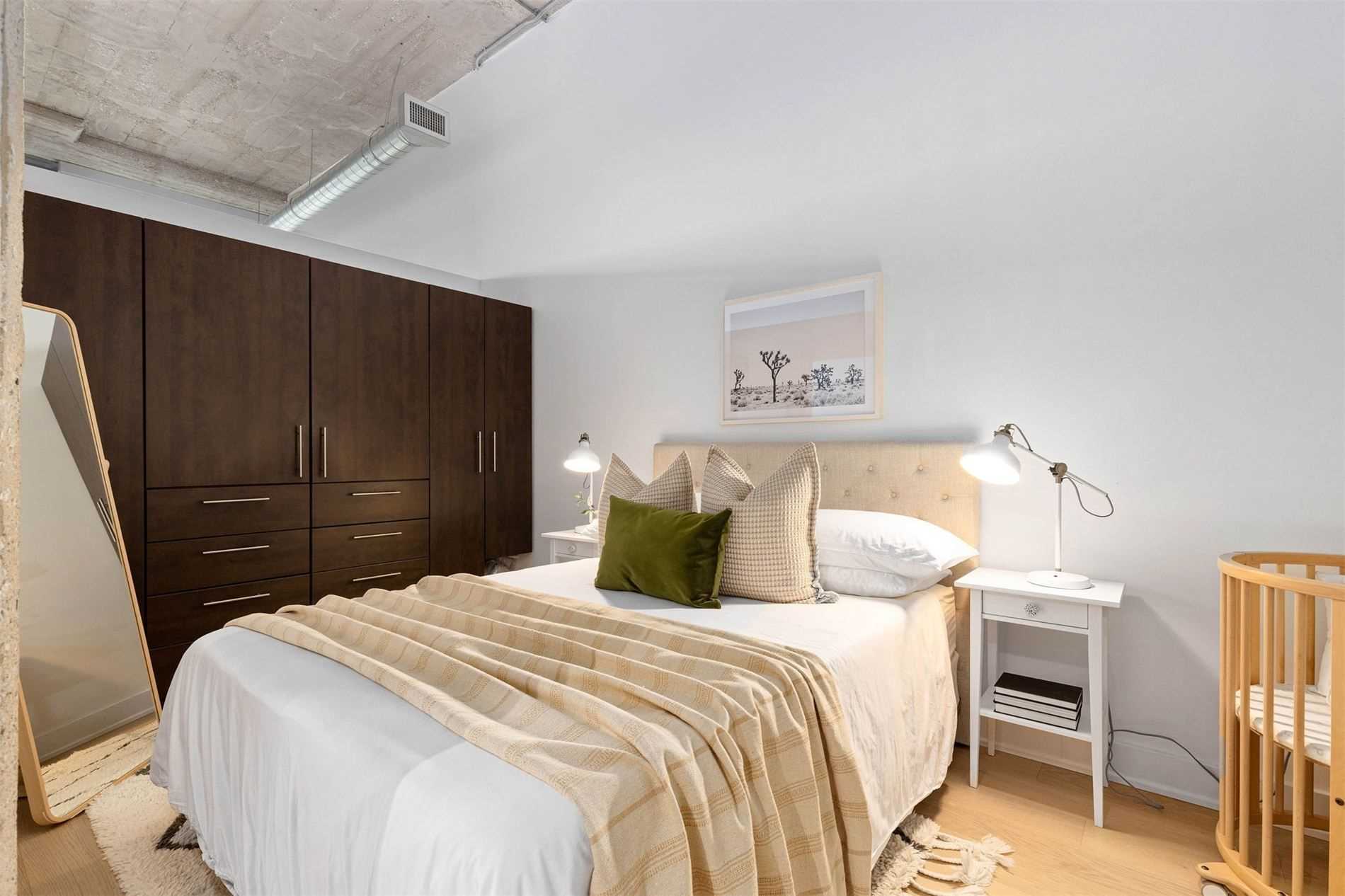 637 Lake Shore Blvd W, #227