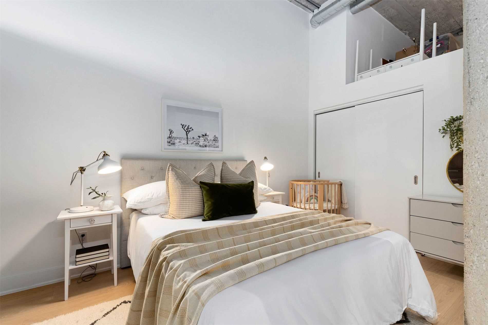 637 Lake Shore Blvd W, #227