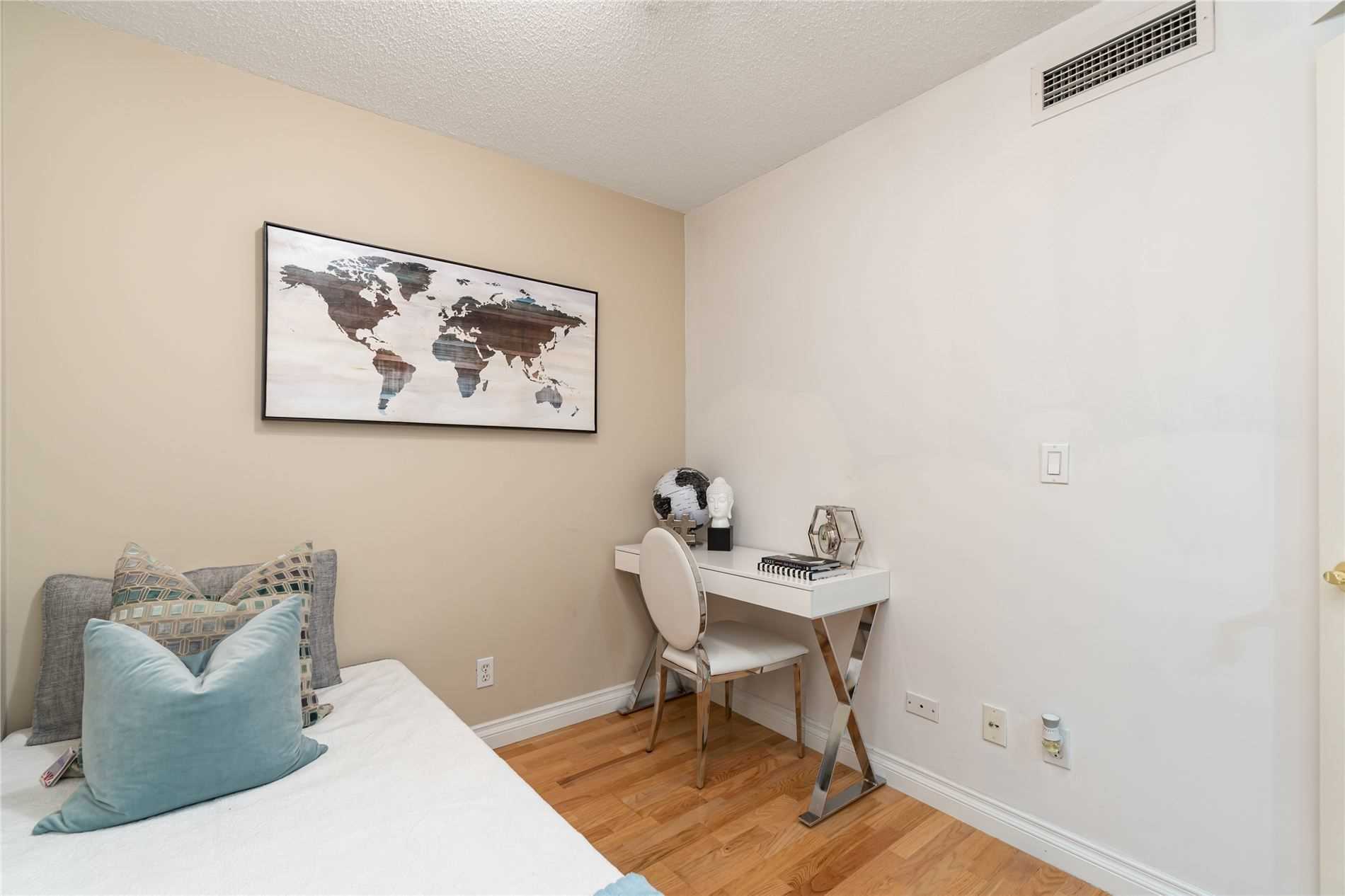 55 Harrison Garden Blvd, #201