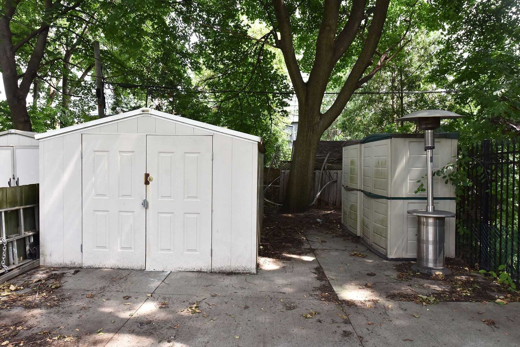 35 Edith Dr