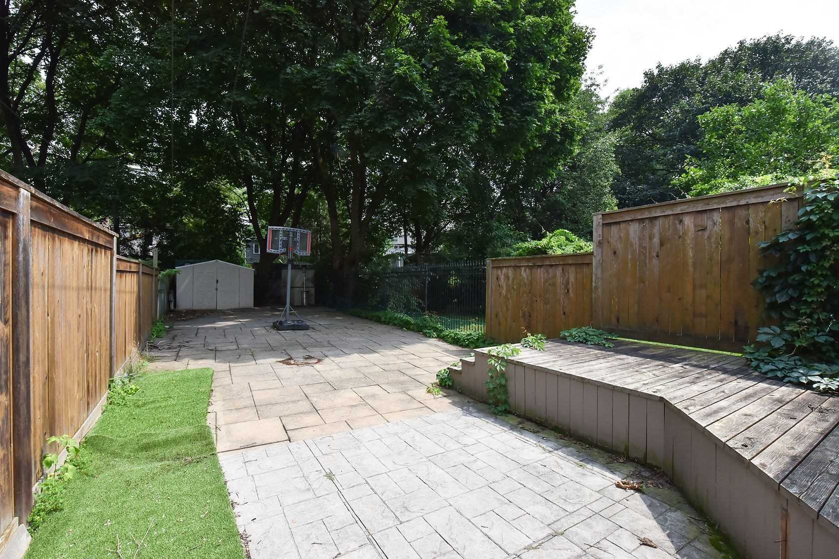 35 Edith Dr
