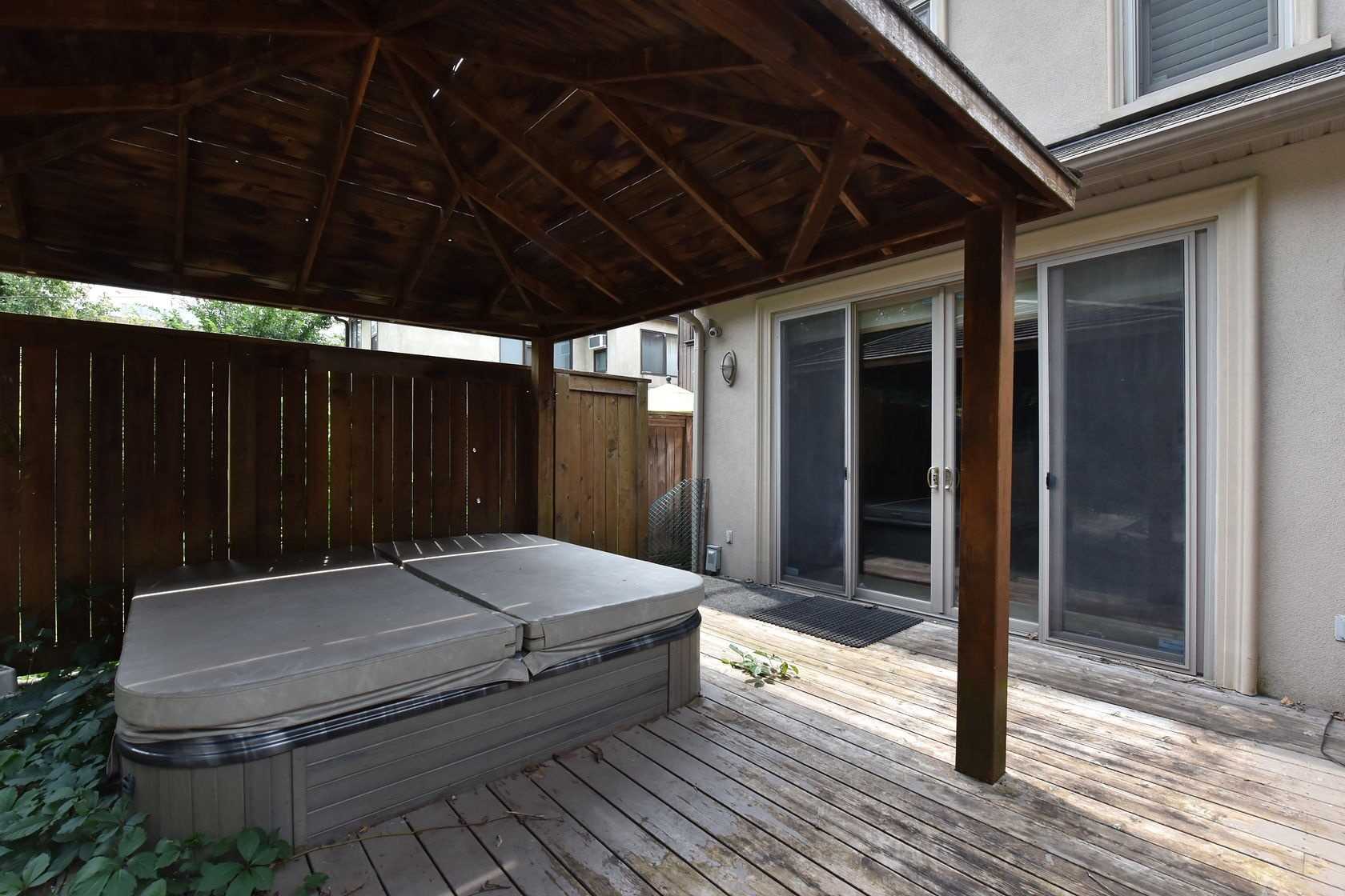 35 Edith Dr