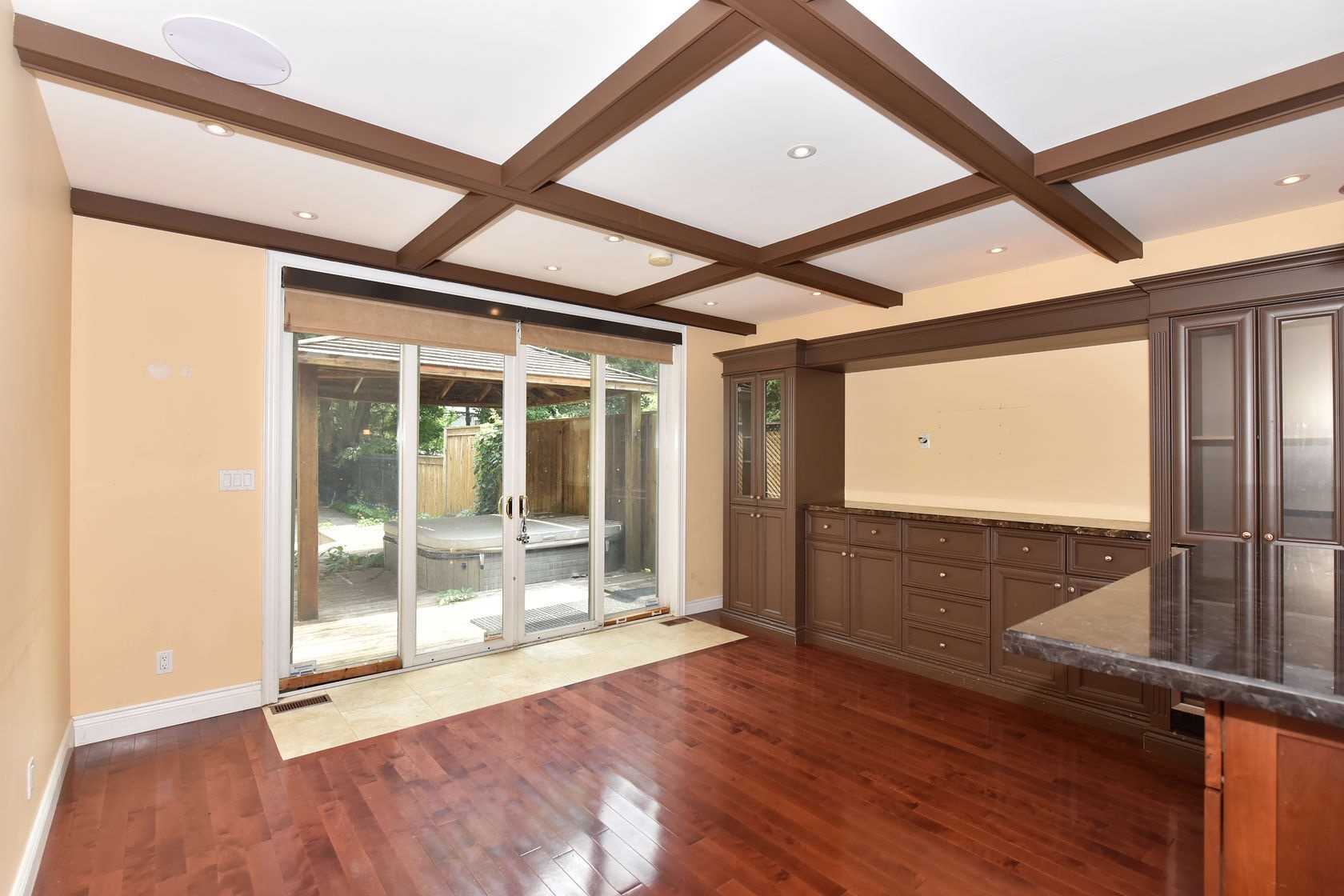 35 Edith Dr
