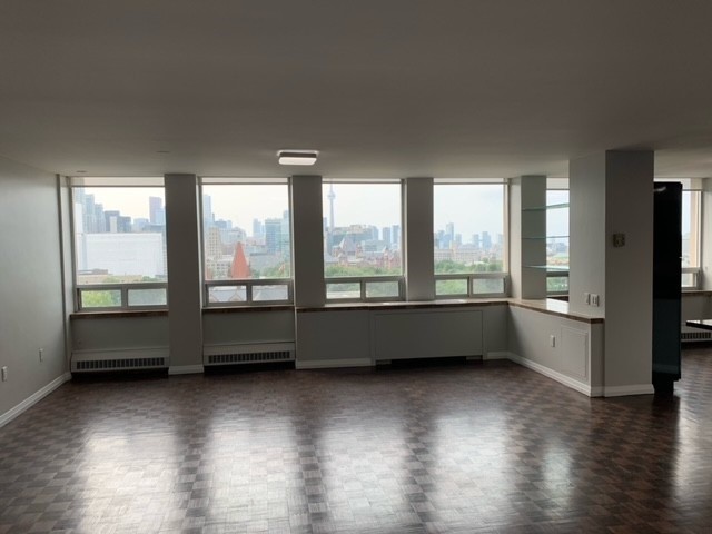 131 Bloor St W, #1119
