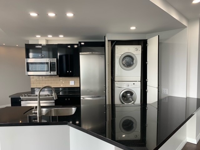 131 Bloor St W, #1119
