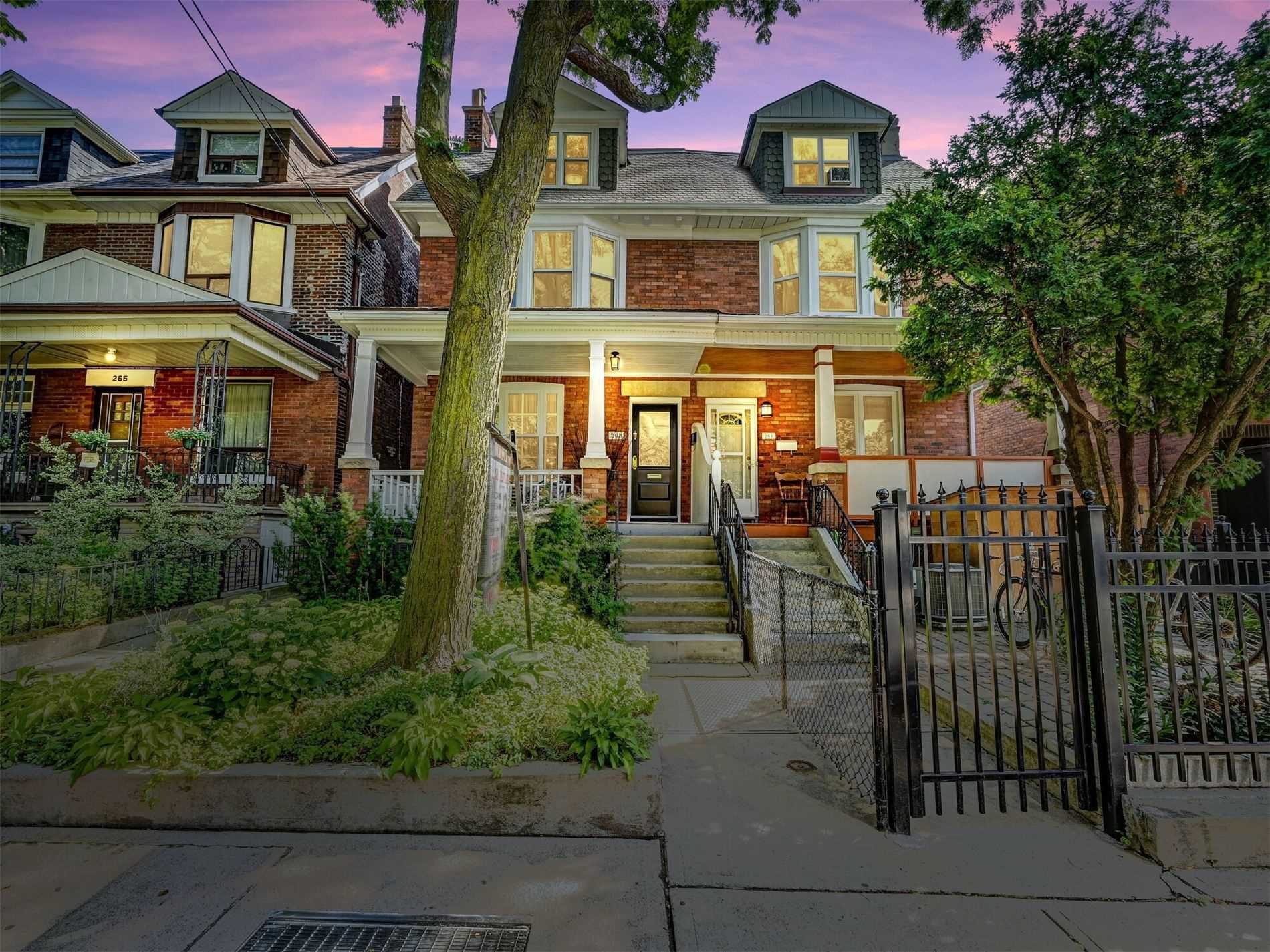 263 Crawford St