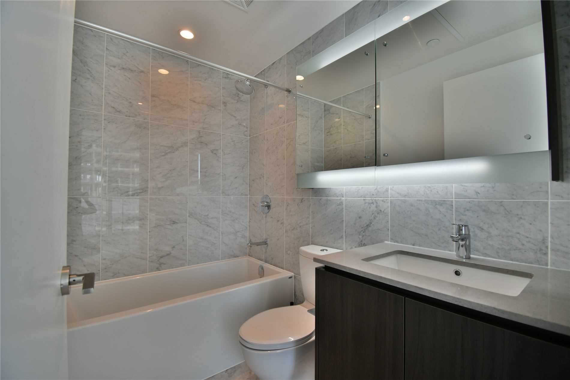 115 Mcmahon Dr, #2202