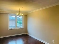 50 Slidell Cres
