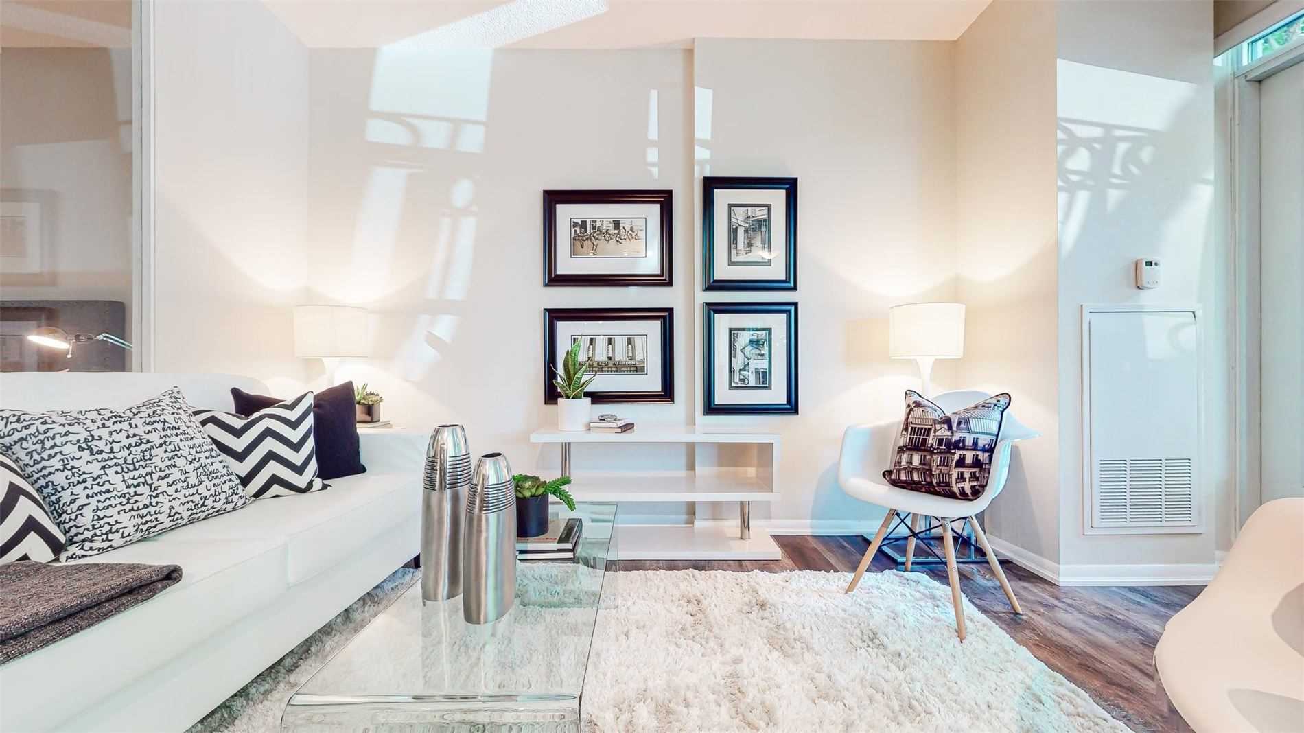 209 Fort York Blvd, #180