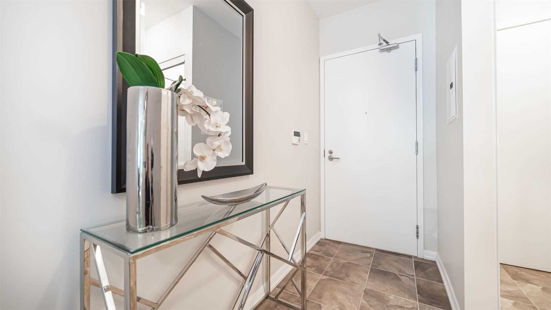 209 Fort York Blvd, #180