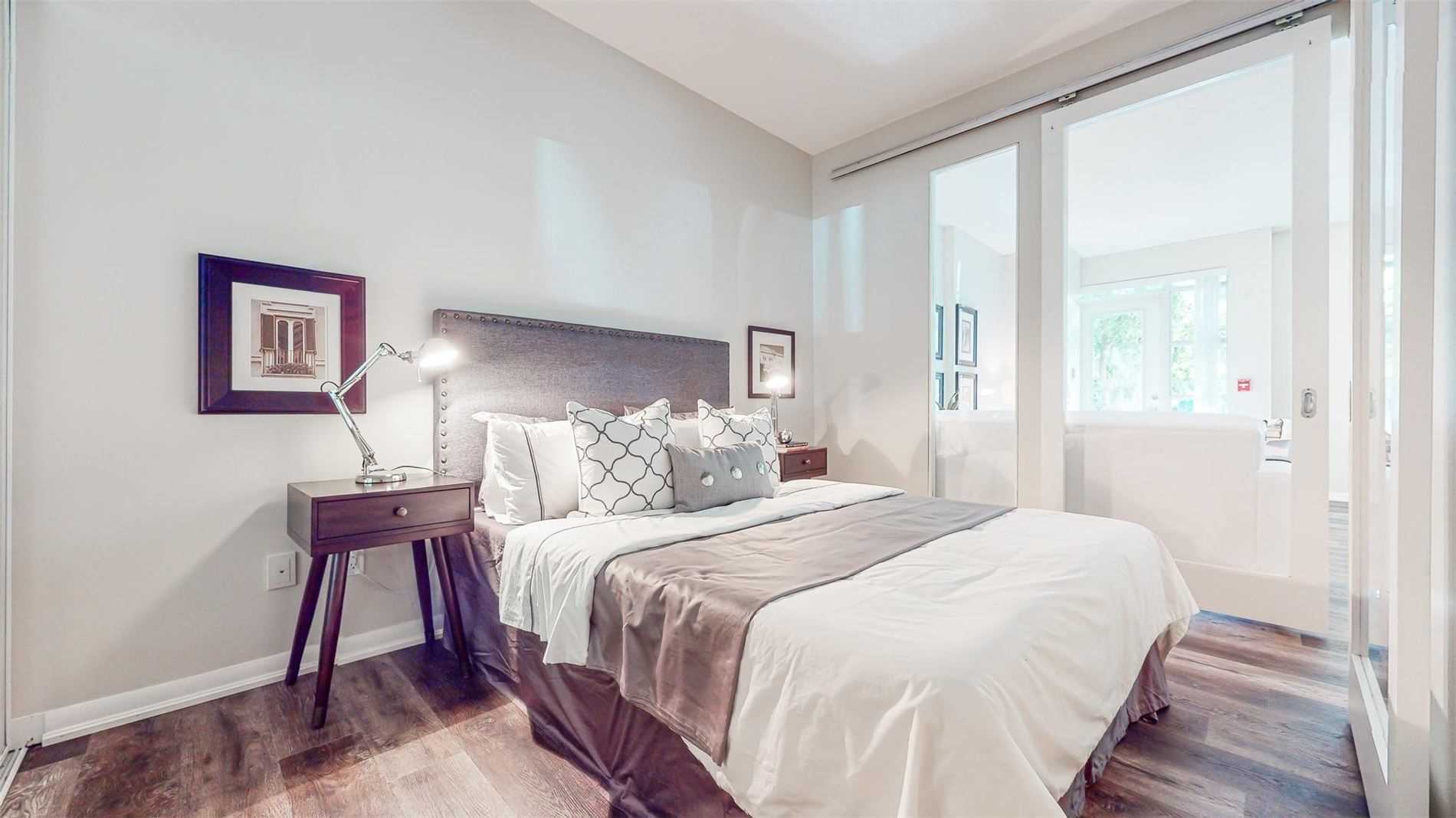 209 Fort York Blvd, #180