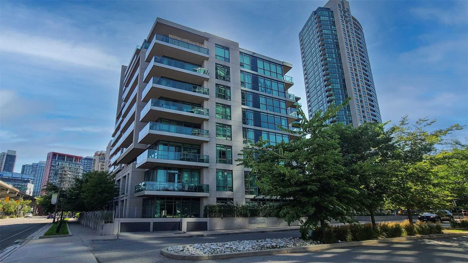 209 Fort York Blvd, #180