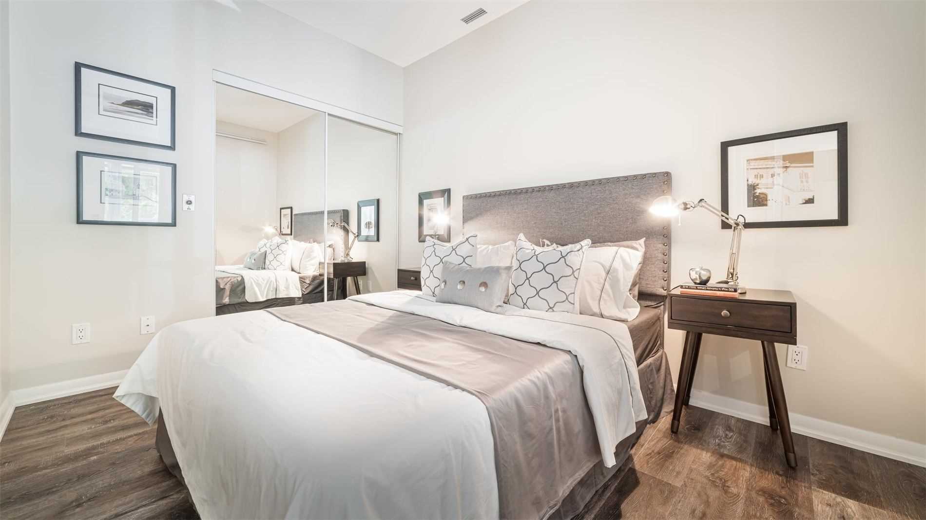 209 Fort York Blvd, #180