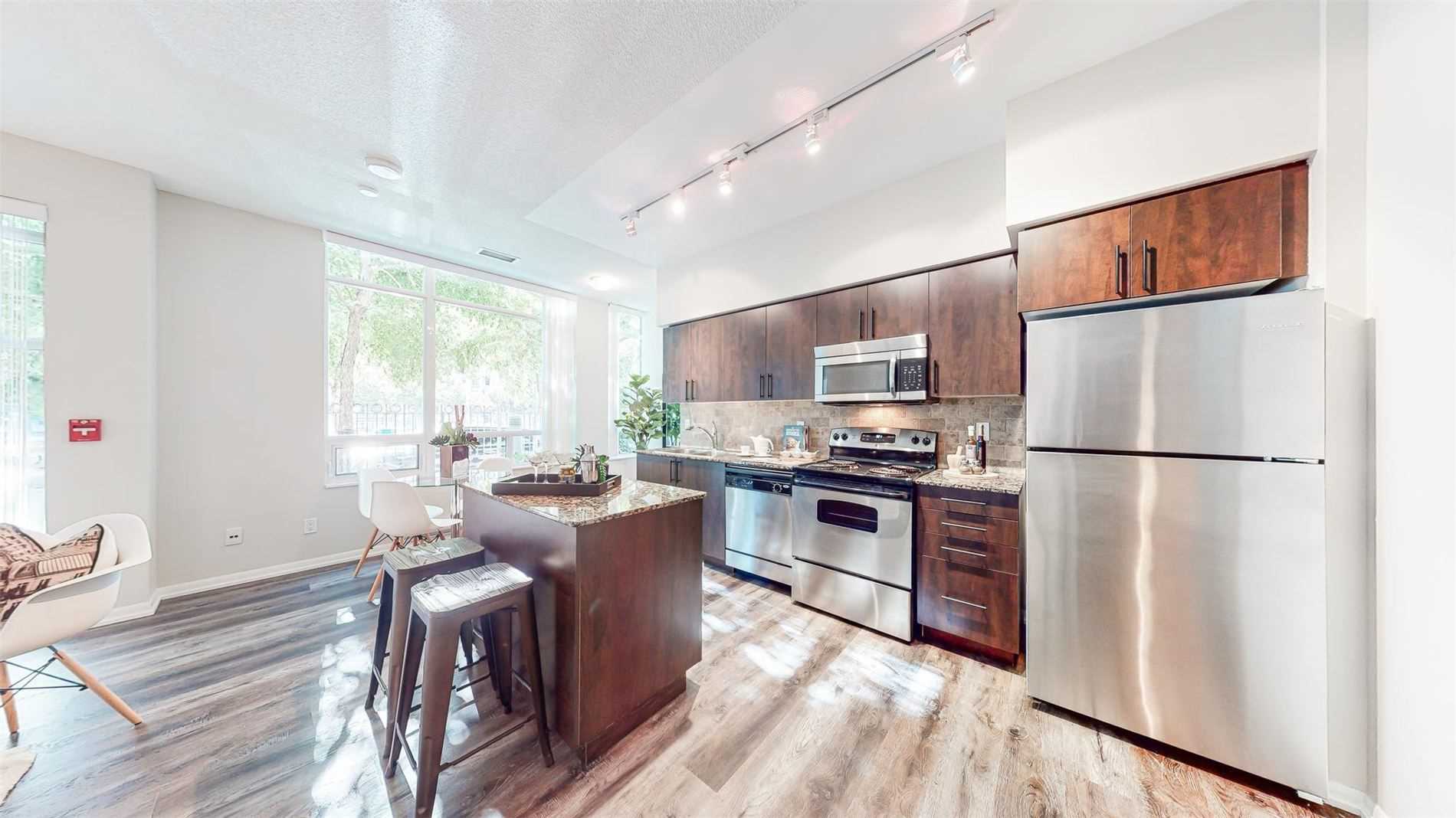 209 Fort York Blvd, #180