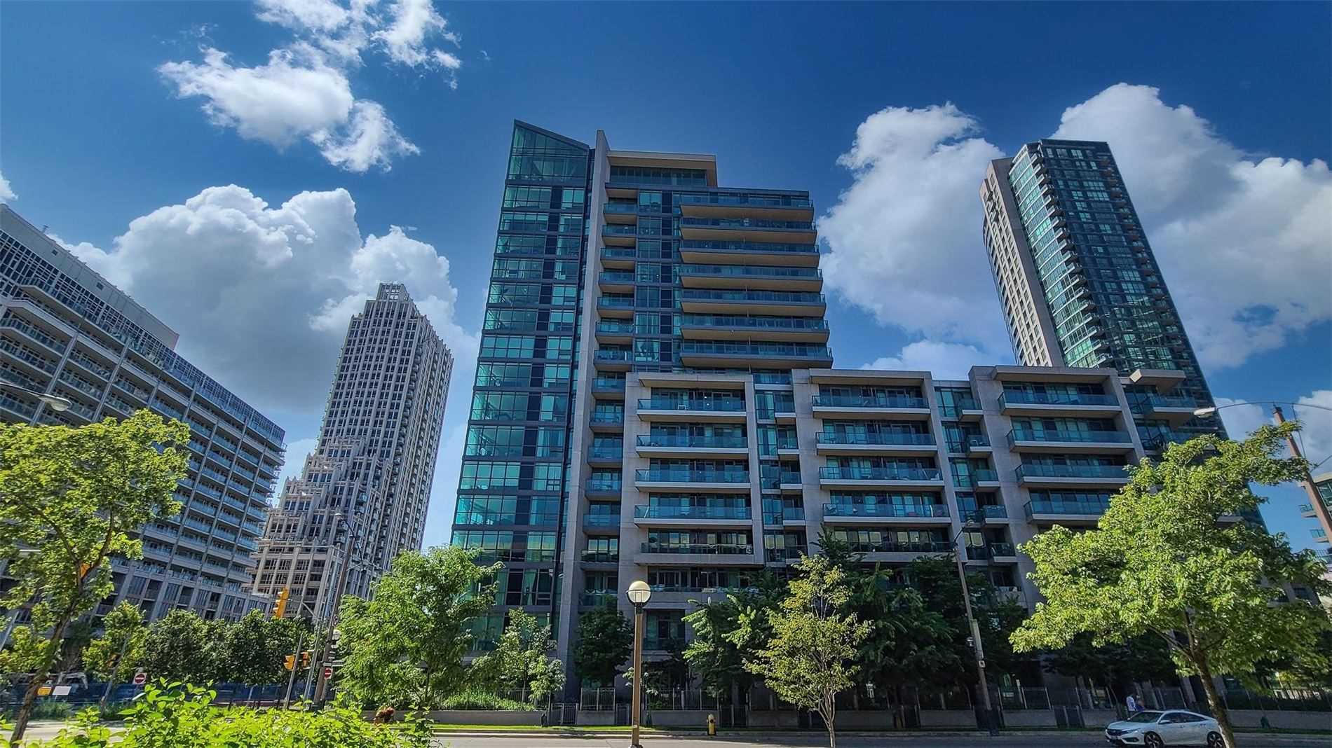 209 Fort York Blvd, #180