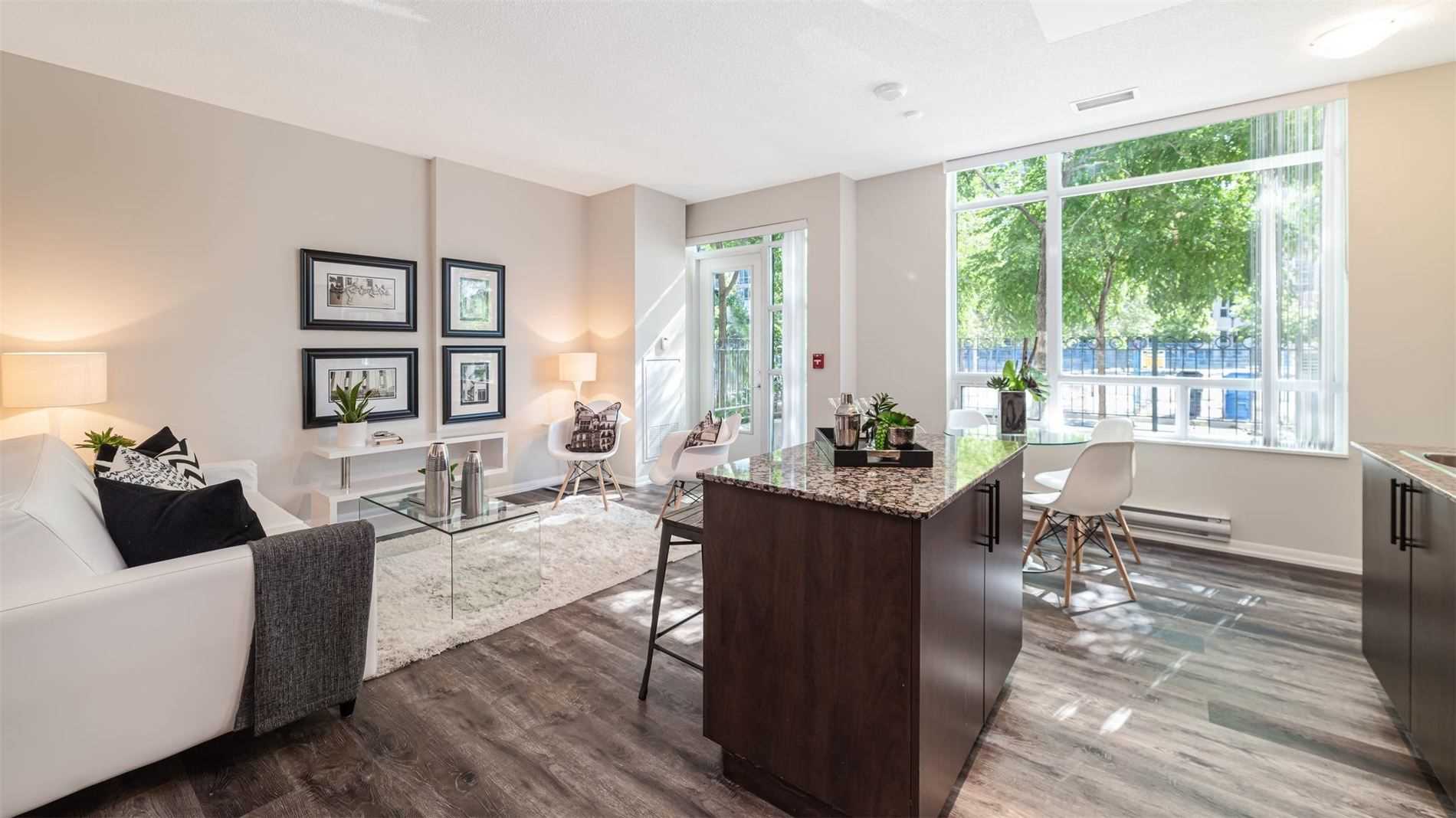 209 Fort York Blvd, #180