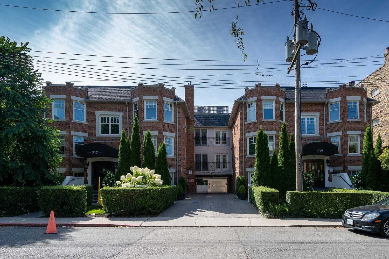 317 Lonsdale Rd, #1B