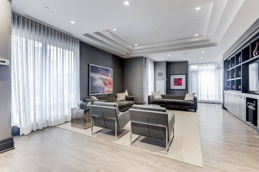 60 Berwick Ave, #501