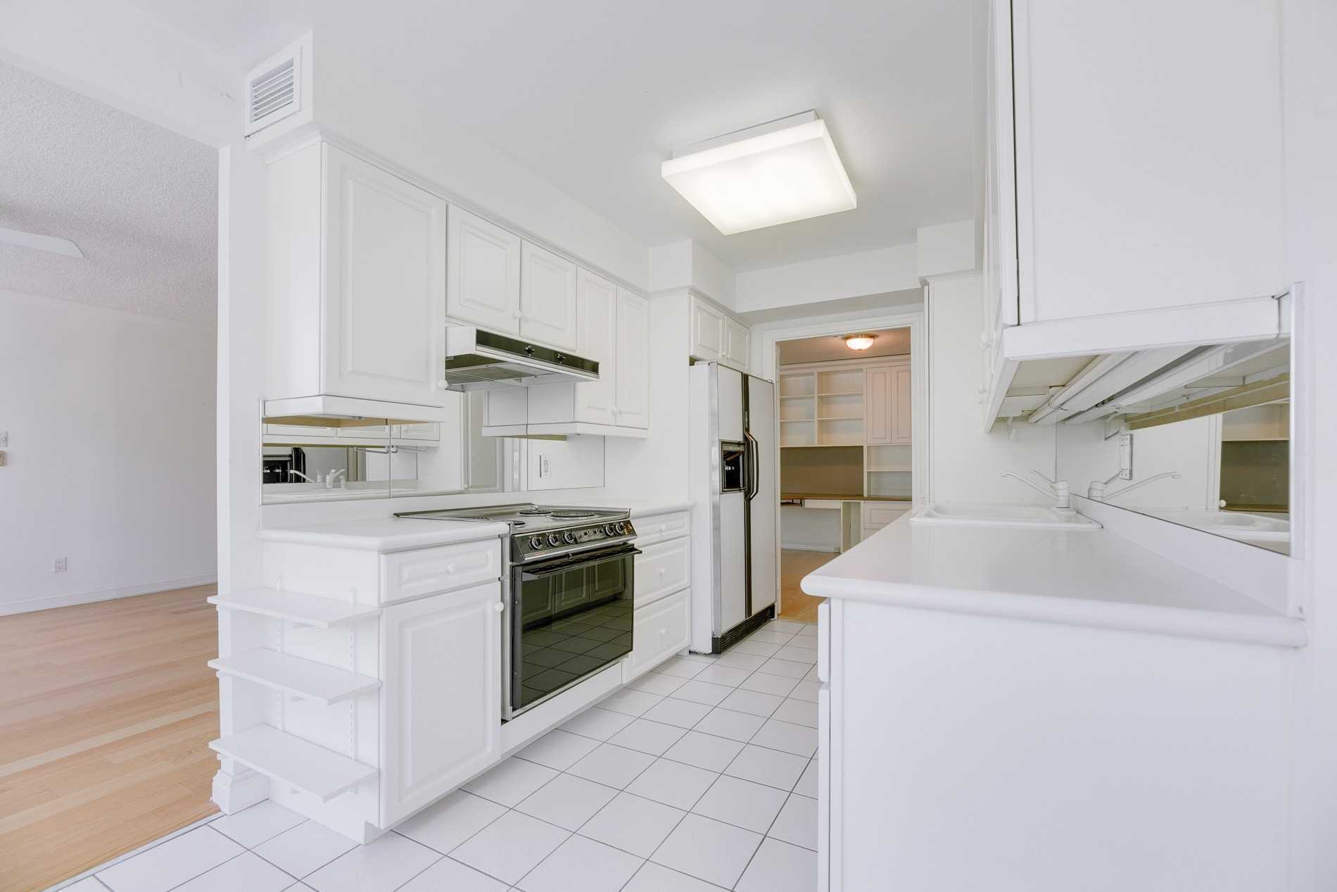 3800 Yonge St, #603