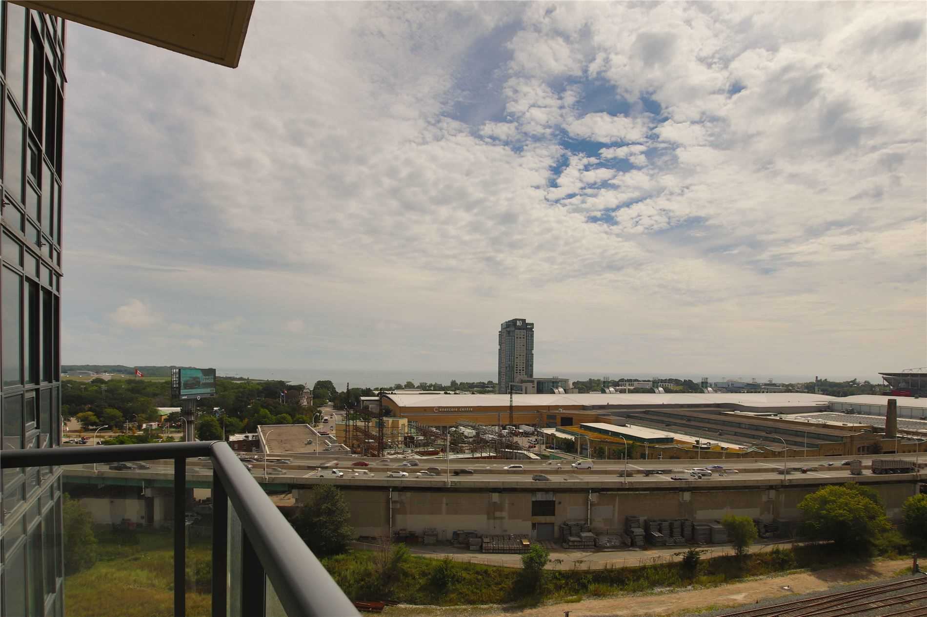 49 East Liberty St, #1104