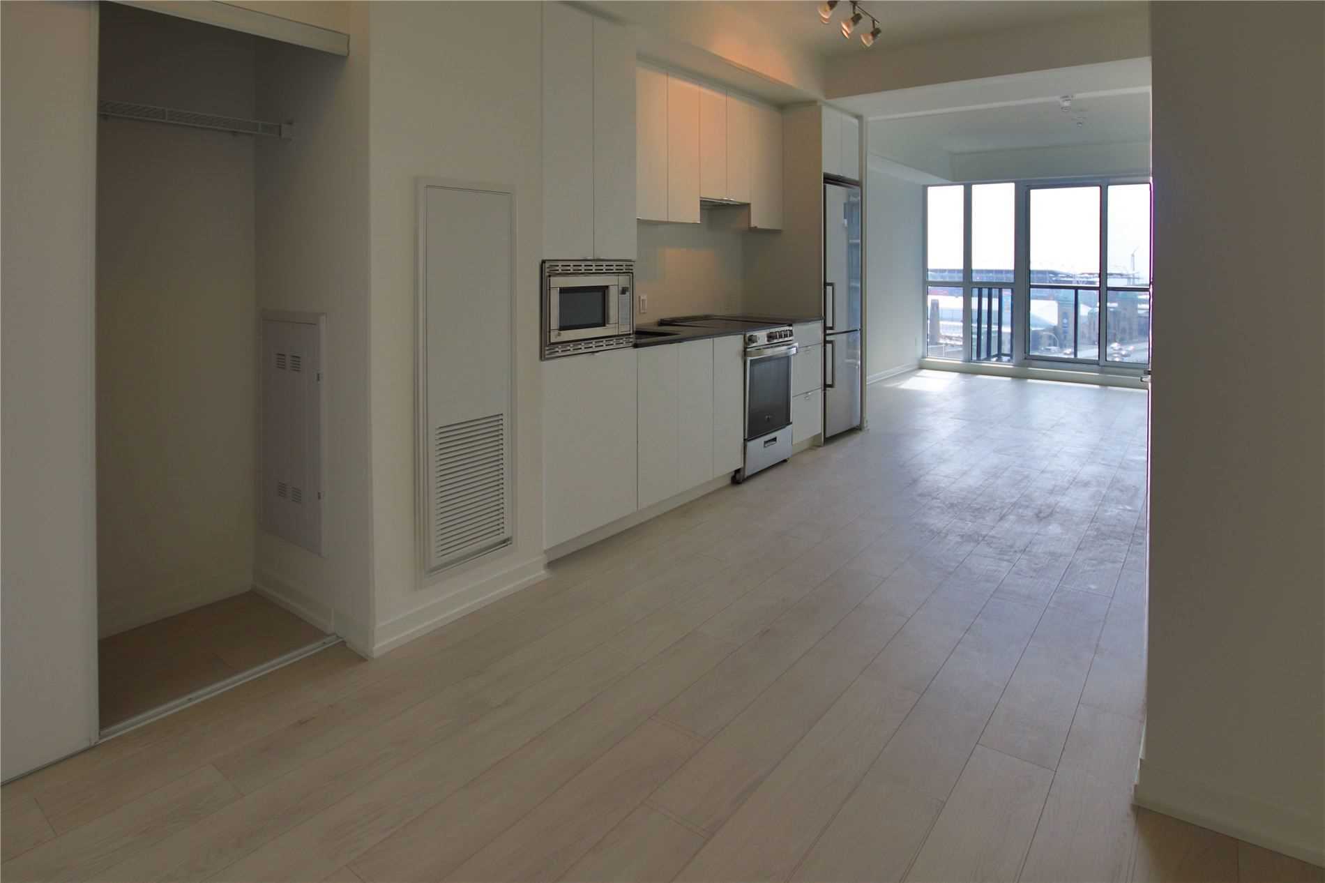 49 East Liberty St, #1104