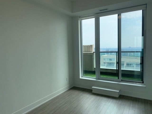 310 Tweedsmuir Ave, #2802