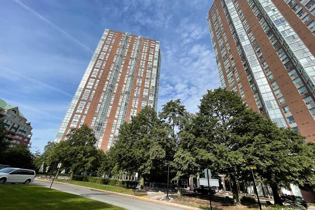 7 Concorde Pl, #1410