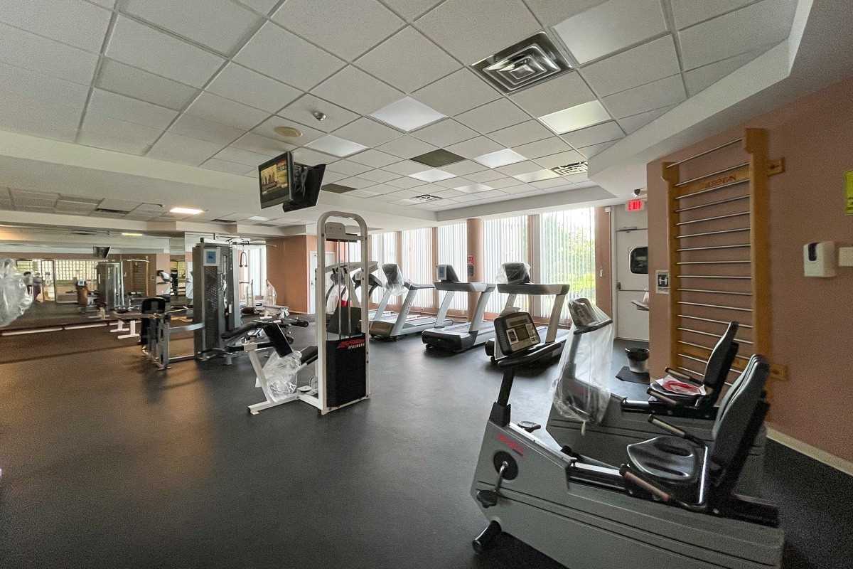 7 Concorde Pl, #1410