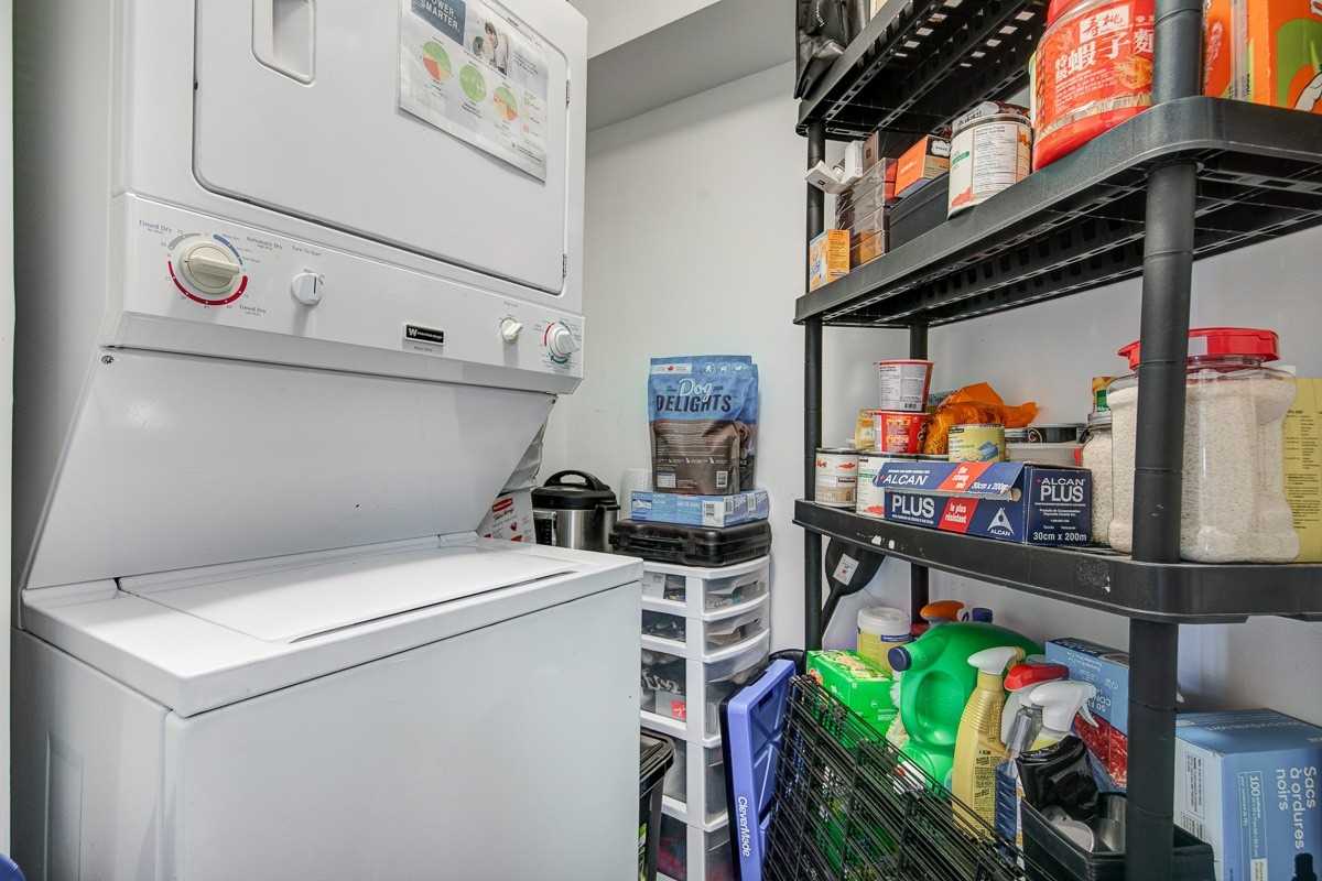 7 Concorde Pl, #1410