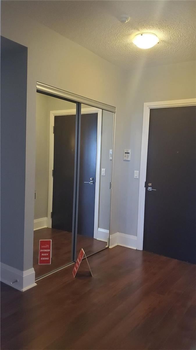 100 Harrison Garden Blvd, #1822