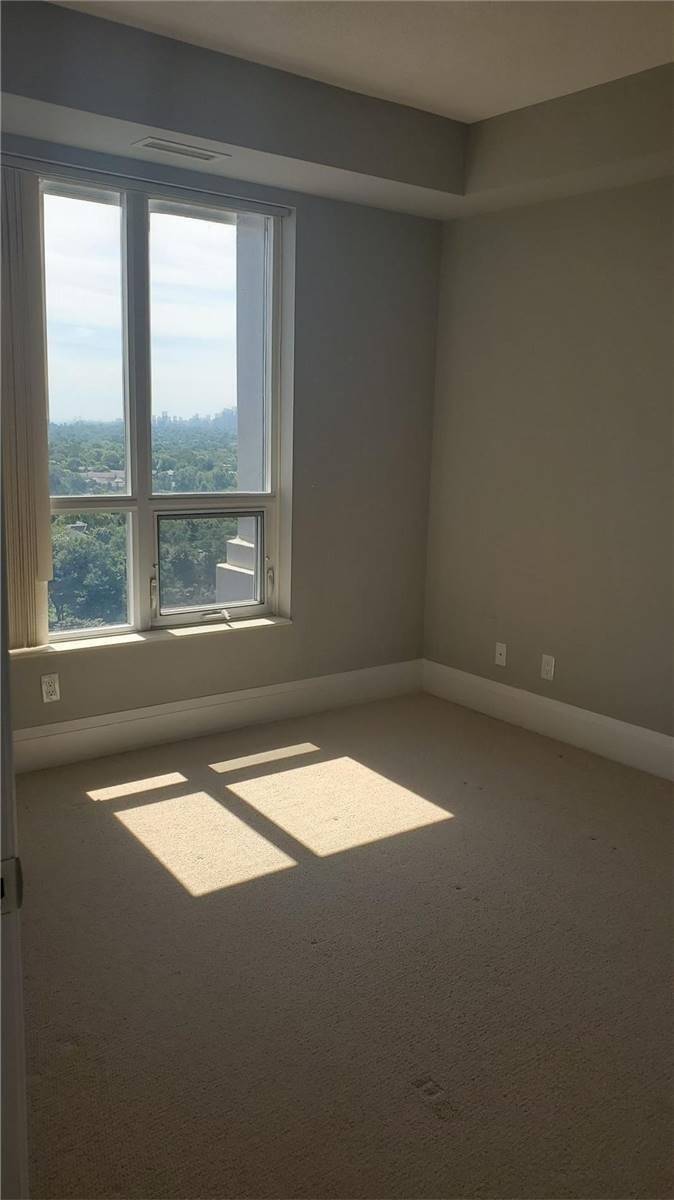 100 Harrison Garden Blvd, #1822